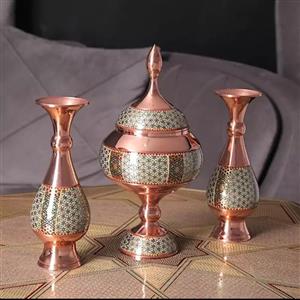 ست گلدان 20 و شکلات خوری 25 مس و خاتم گز خوری یا قندان پایه دار ست سه تکه مس و خاتم صنایع دستی