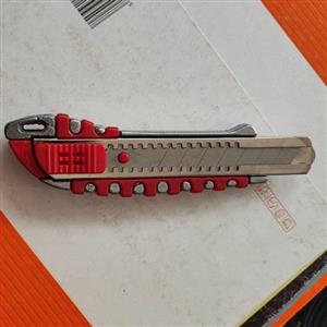 کاتر (تبریز)فلزی سربی  سام