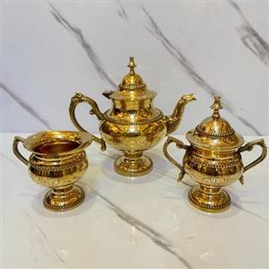 صبحانه خوری برنجی هندی سه تیکه تمام برنجی ساخت هند با کیفیت بسیار بالا و سنگین با سطح کیفیتی درجه یک قابل استفاده و زیبا