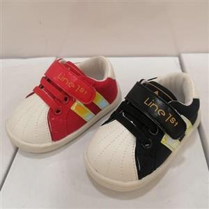 اسپرت وارداتی سایز 14تا18.درجه یک زیر یک سال. کفی بسیار سبک نرم و راحت.