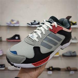 کفش کتونی اسپرت  کیفیت بالا آدیداس زد ایکس zx طوسی مشکی سایز 41 تا 44
