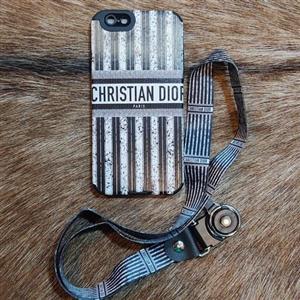 کاور  مناسب  ایفون 6  و  6s  سیلیکونی سخت طرح Dior
