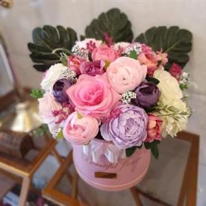 باکس گل مصنوعی زیبا
