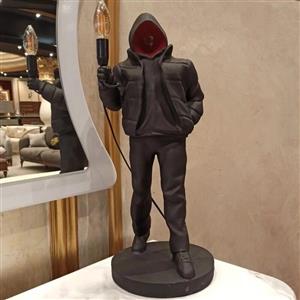 آباژور مدرن طرح آدمک نقاب دار