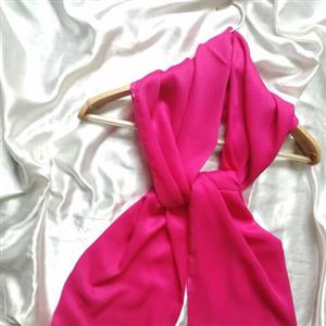 شال نخی سیا اسکارف منگوله دار کیفیت عالی سبک و ظریف مناسب فصل تابستان قواره دار