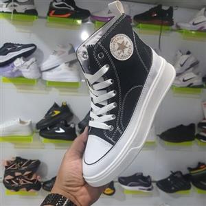 کتونی آل استار  لژدارمشکی سفیدسایز(37تا40)ارسال رایگان  به کل ایران