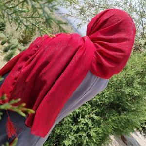 شال لمه دار در دو رنگ سفید و قرمز چروک نمیشود سبک است