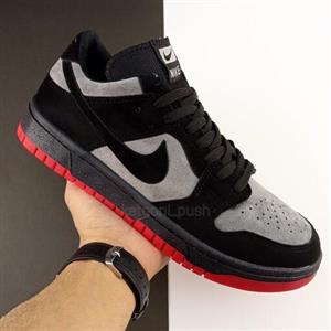 کفش جردن نایک Nike SB رنگ مشکی قرمز سایز41 تا 44 ( کفش جردن - کتونی جردن - نایک جردن- کفش نایک جردن - nike jordan 1 )