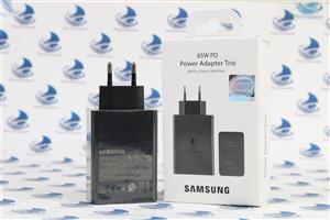 شارژر 65 وات سامسونگ مدل PD TRIO با قابلیت شارژ 3 دستگاه همزمان