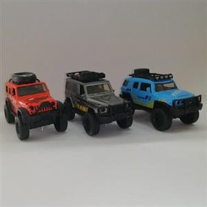 ماشین فلزی آفرود موزیکال دو درب باز شو