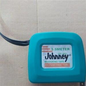 متر فلزی 5و نیم متری Johnney  .. درجه یک