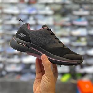 کفش راحتی زنانه اسکچرز مدل گوواک Go walk با زیره Archfit ویتنامی درجه1