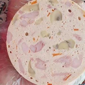 کالباس گوشت مرغ و قارچ