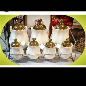 پاسماوری درب طلایی رنگ ثابت با استند فلزی شیک وجذابطرح لاله