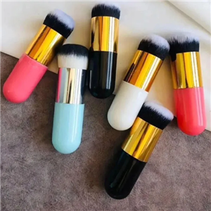 براش رژگونه دسته کوتاه مشکی