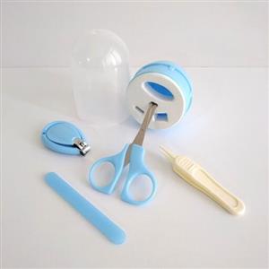 ست قیچی و ناخن گیر و سوهان کودک در دو رنگ دخترانه و پسرانه