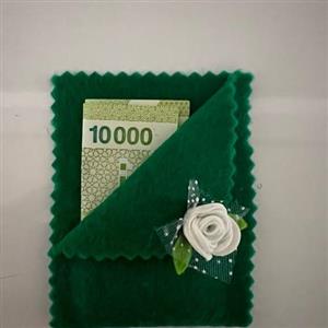 گیفت عید غدیر جای پول با گل فوم
