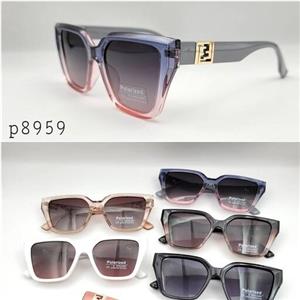 عینک آفتابی زنانه فندی  پلاریزه کد 8959یوی 400 ساخت ایتالیا هک شده رو دسته ها همراه با کیف ودستمال