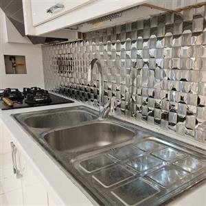 تایل بین کابینتی استیل ضد زنگ و حرارت. مقاوم در برابر رطوبت