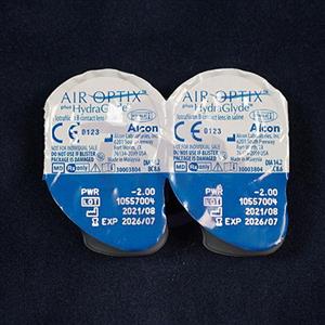 لنز چشم  ایراپتیکس هیدراگلاید طبی فصلی  (Air Optix Hydra Glyde)