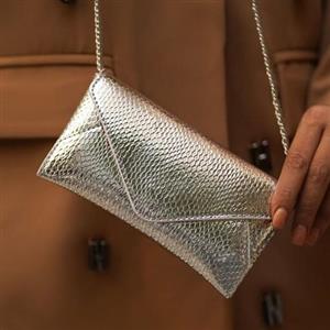 کیف پاسپورتی پاکتی طرح زارا اورجینال با سه رنگ طلایی  نقره ای و مشکی