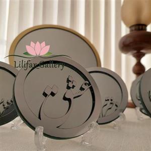 آینه دکوراتیو پانزده سانتی با کلمه عشق همراه پایه رومیزی