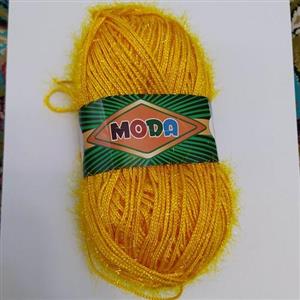 کاموا سوزنی.برندmoda.رنگ زرد خورشیدی.مناسب برای بافت انواع اسکاج های طرحدار و زیبا