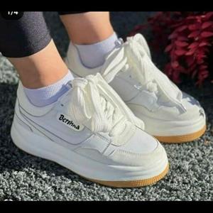 کتونی برشکا سایز 37 لژدار