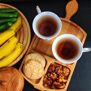 تخته سرو  تخته سوشی  ظروف چوبی 