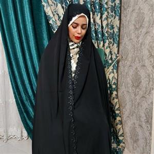 چادر  مشکی ایرانی سنتی با گلدوزی هلالی جنس کرپ تایتانیک