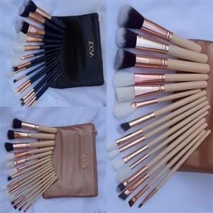 ست براش کامل زووا ZOEVA کیفی 15 عددیکلاسیک و البته لوکس با دسته های زیبا و نشکن