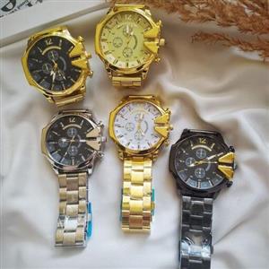 ساعت مردانه پسرانه دیزل شاخ دار در رنگبندی متنوع طرح سه موتور ضد آب رنگ ثابت