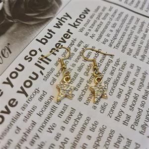 گوشواره ستاره نگین دار