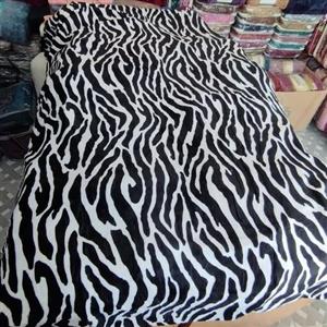 پتو القصر مسافرتی یکنفره نخ ژله ای با کیفیت (خارجی) سایز 160در220 کد 07