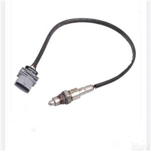 سنسور اکسیژن me17بوش سوکت طوسی اصل