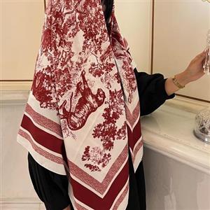 روسری ابریشم توییل دیور مجلسی زرشکی  وارداتی درجه یک و ارسال رایگان