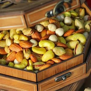 آجیل چهار مغز  شور تازه  500 گرمی اعیانی تضمین کیفیت