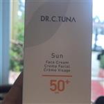 فارماسی کرم ضد آفتاب بی رنگ انواع پوست 50 میل DR.C.TUNA SPF50