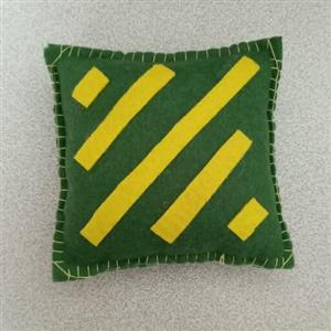 جاسوزنی دستساز نمدی سبز رنگ