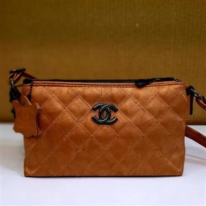 کیف دوشی مدل Chanel 