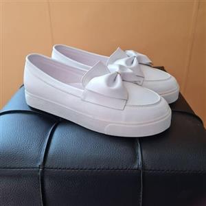 کالج پاپیونی جنس چرم مصنوعی زیره پیو ارسال رایگان