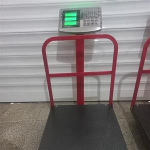 باسکول 350 کیلویی کمری پنج ستاره