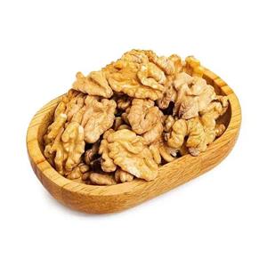 مغز گردو تازه و ارگانیک تویسرکان