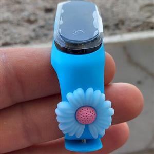 ساعت مچی دخترانه عروسکی رنگ آبی آسمانی