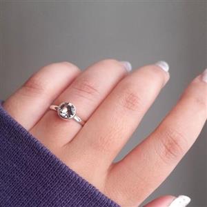 انگشتر نگین سوارسکی نگین صورتی انگشتر نگین دار انگشتر مجلسی انگشتر تک نگین انگشتر مجلسی انگشتر برند انگشتر جواهر