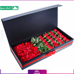 Red roses flower box