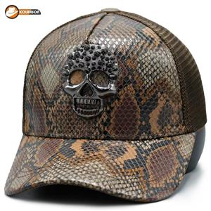 کلاه پشت توری طرح Philipp plein مدل اسکلت