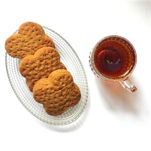 کلوچه زنجبیلی سنتی  تازه ( بسته 10 عددی)