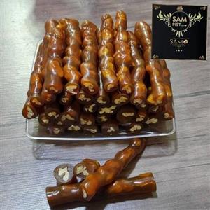 باسلوق گردویی شیره انگور بدون قند نیم کیلویی 155 هزار تومان