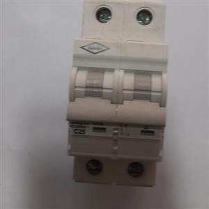 کلید مینیاتوری دو پل63 آمپر پارس اروند